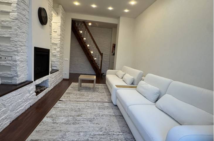 4-Комнатная квартира на час в  Минске,  Независимости пр-т., 23   изображение 3 - kvartirka.by