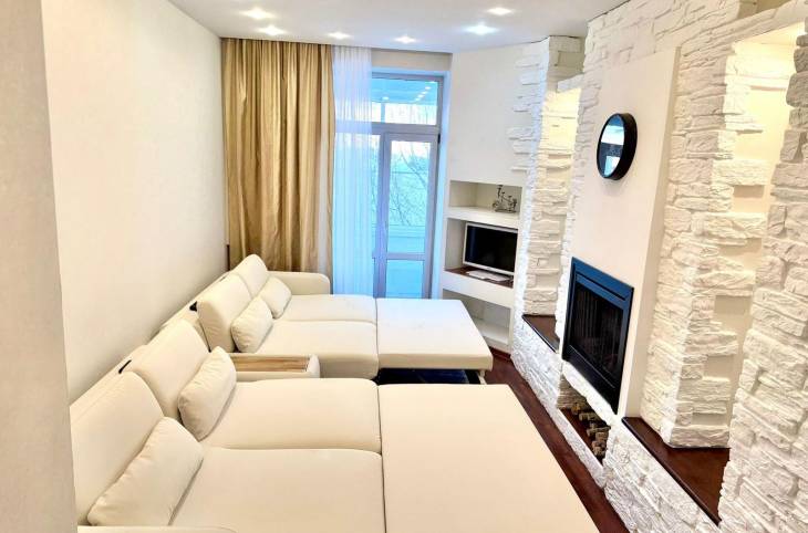 4-Комнатная квартира на час в  Минске,  Независимости пр-т., 23    изображение 2 - kvartirka.by