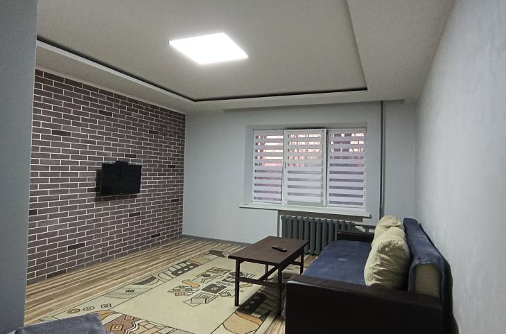 1-Комнатная квартира на сутки в  Пинске,  60 Лет Октября ул., 16    изображение 1 - kvartirka.by