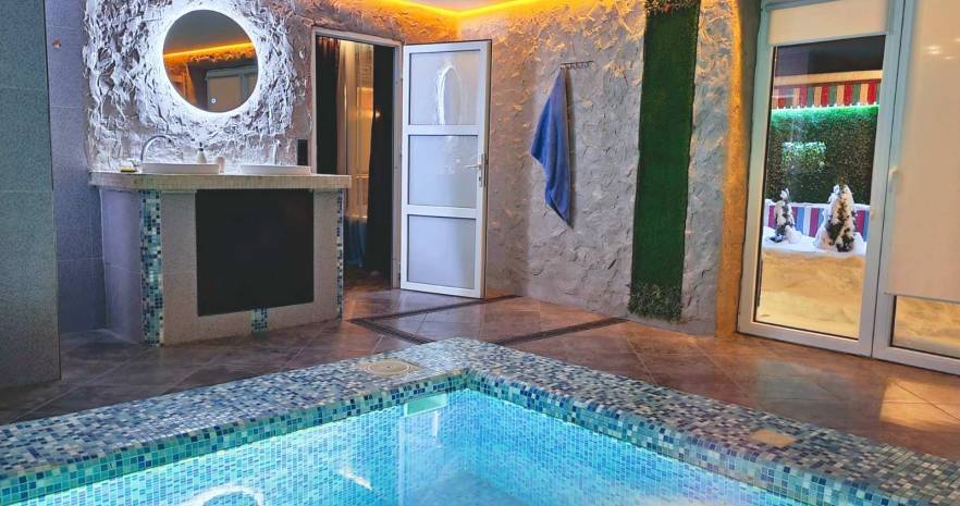 Bora Bora в Минской области, г. Жодино, ул. Слуцкая, д.16  изображение 1 - kvartirka.by