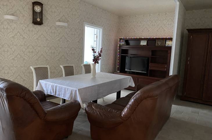 3-Комнатная квартира на сутки в  Минске,  Восточная ул., 107   изображение 3 - kvartirka.by