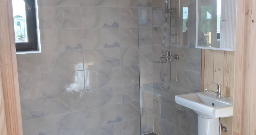 Дом с красивым видом на озеро Дривяты в Витебской области, д. Пузыри, д.12А  изображение 6 - kvartirka.by