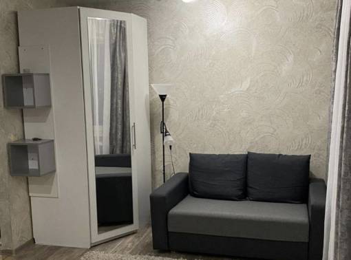 Свежая квартира в тихом центре - kvartirka.by