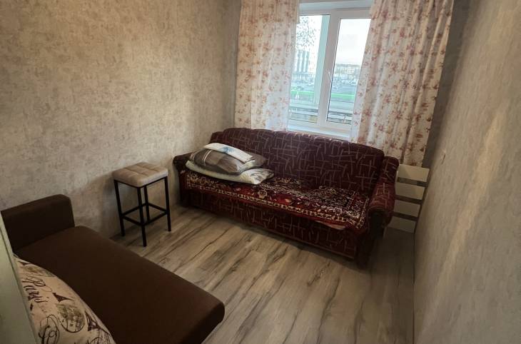 3-Комнатная квартира на сутки в  Пинске,  Центральная ул., 64    изображение 2 - kvartirka.by