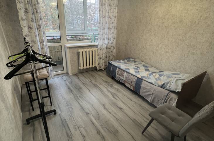 3-Комнатная квартира на сутки в  Пинске,  Центральная ул., 64   изображение 3 - kvartirka.by