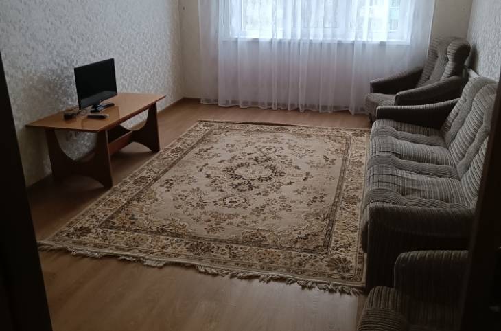 4-Комнатная квартира на сутки в  Бобруйске,  Рокоссовского ул., 46    изображение 1 - kvartirka.by