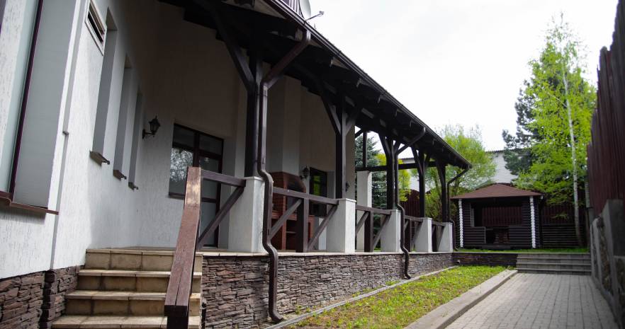 Премиум-Дом для отдыха с сауной, бассеином и бильярдом в Минской области, Минск, ул.Радашковский переулок, д.12  изображение 1 - kvartirka.by