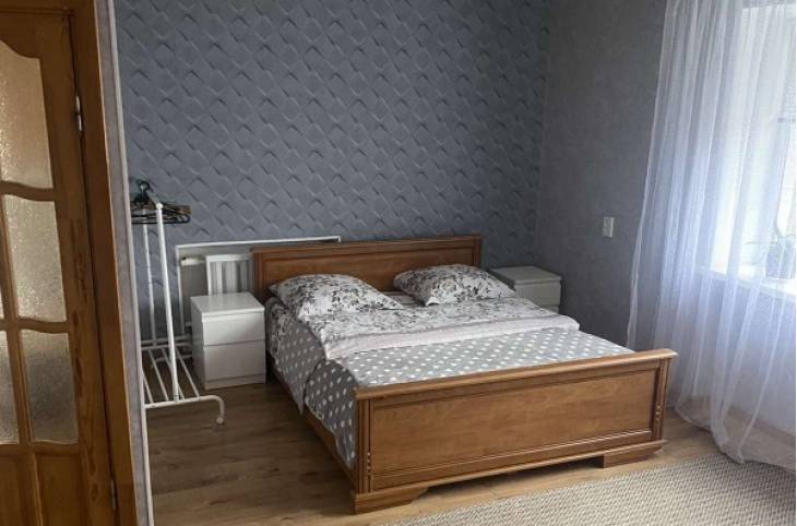 1-Комнатная квартира на сутки в  Барановичах,  Советская ул., 142 б    изображение 1 - kvartirka.by