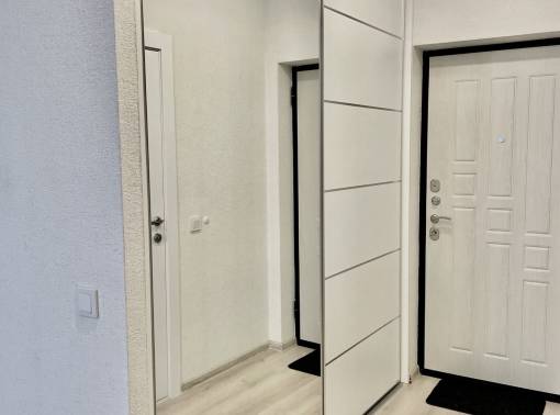 Светлая квартира с красивым видом. Панорамные окна - kvartirka.by