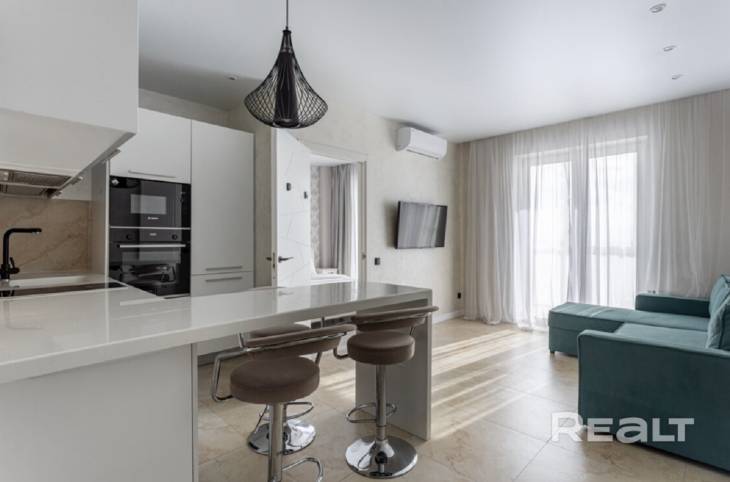 2-Комнатная квартира на сутки в  Минске,  Мстиславца Петра ул., 15    изображение 1 - kvartirka.by