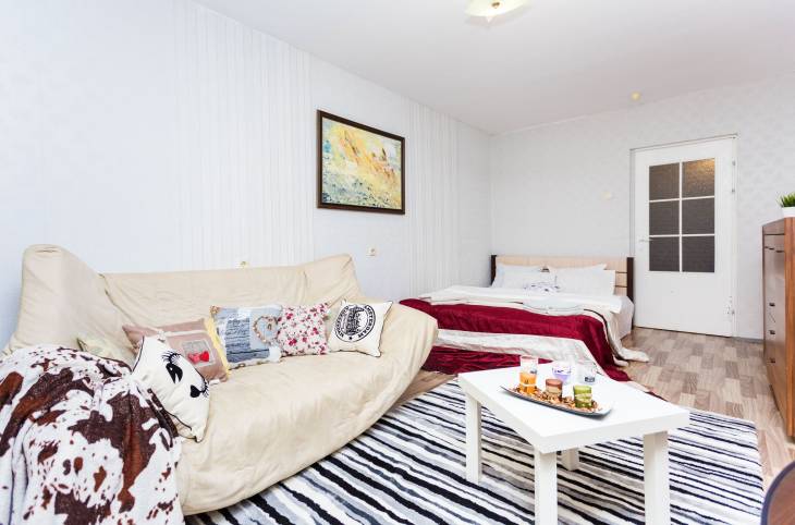 1-Комнатная квартира на сутки в  Минске,  Кунцевщина ул., 13    изображение 1 - kvartirka.by