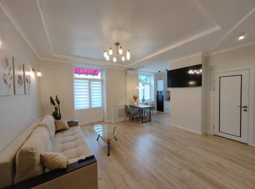 Просторная квартира-студия с кондиционером и бойлером  - kvartirka.by