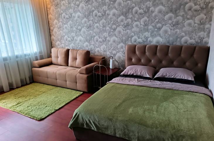 1-Комнатная квартира на сутки в  Пинске,  Первомайская ул., 187    изображение 1 - kvartirka.by