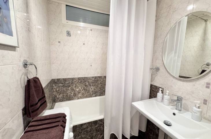 2-Комнатная квартира на сутки в  Минске,  Победителей пр-т., 3    изображение 9 - kvartirka.by