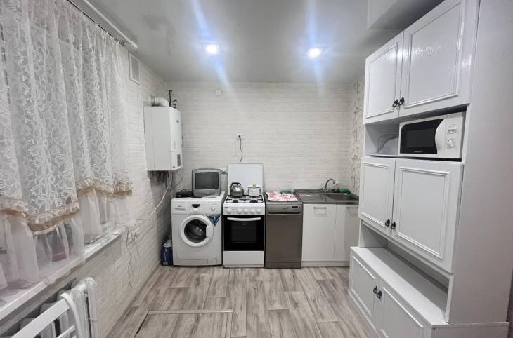 2-Комнатная квартира на сутки в  Барановичах,  Розы Люксембург ул., 10    изображение 6 - kvartirka.by