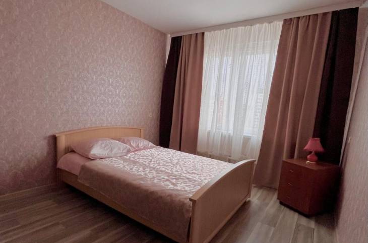 2-Комнатная квартира на сутки в  Жлобине,  2-й микрорайон, 1    изображение 1 - kvartirka.by