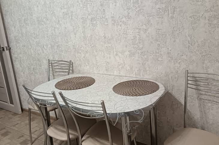 2-Комнатная квартира на сутки в  Пинске,  Полесская ул., 72    изображение 5 - kvartirka.by