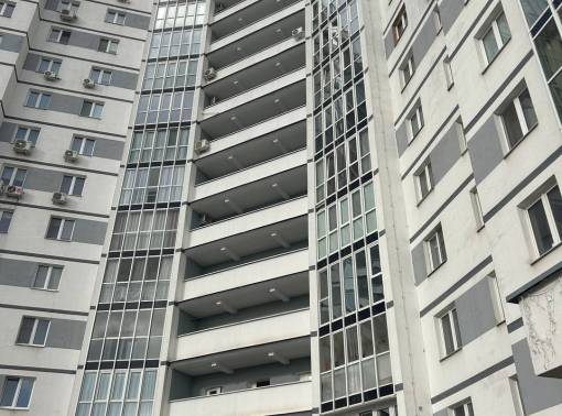 Квартира студия в престижном районе Лебяжий.  - kvartirka.by