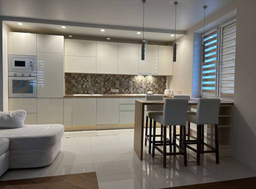 Квартира студия в престижном районе Лебяжий.  - kvartirka.by