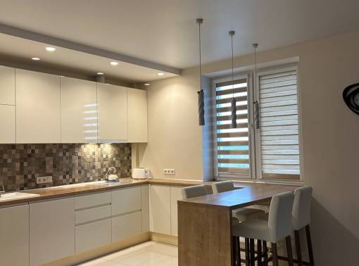 Квартира студия в престижном районе Лебяжий.  - kvartirka.by