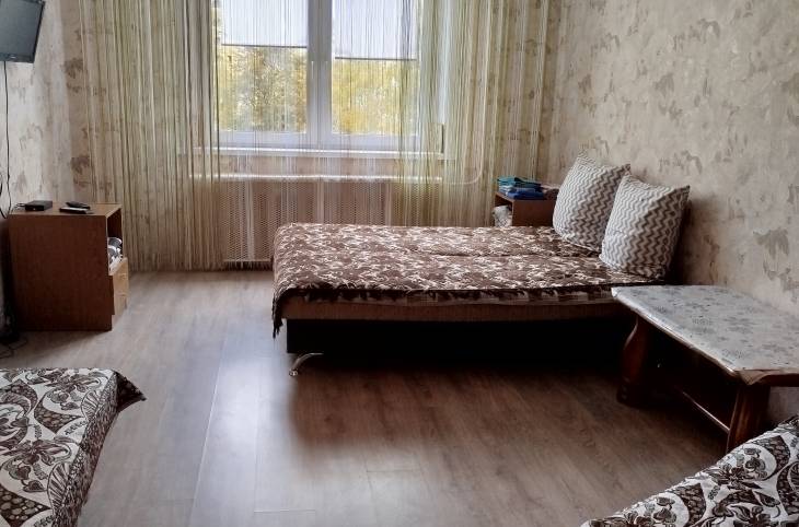 1-Комнатная квартира на сутки в  Жлобине,  19-й микрорайон, 13    изображение 1 - kvartirka.by