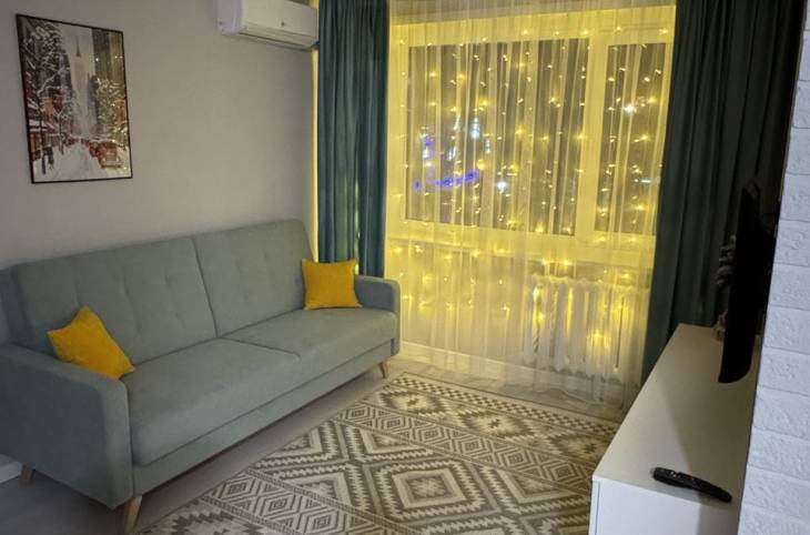 1-Комнатная квартира на сутки в  Полоцке,  Скорины Франциска пр-т., 23    изображение 1 - kvartirka.by