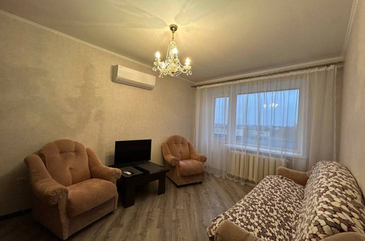 2-Комнатная квартира на сутки в  Молодечно,  Космонавтов ул., 1    изображение 2 - kvartirka.by