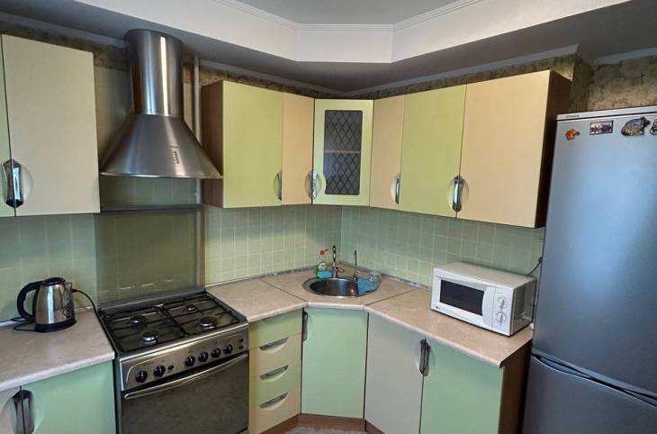 3-Комнатная квартира на сутки в  Речице,  Светлогорское шоссе, 1    изображение 1 - kvartirka.by