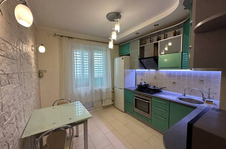 2-Комнатная квартира на сутки в  Речице,  Молодёжная ул., 3Б    изображение 1 - kvartirka.by