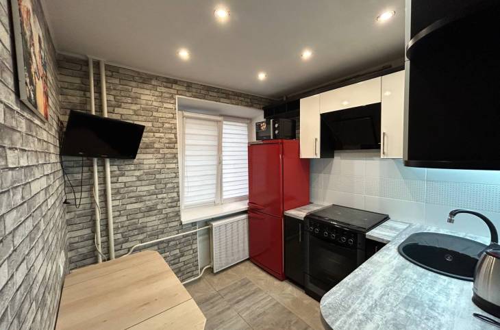 2-Комнатная квартира на сутки в  Лиде,  Победы пр., 1    изображение 2 - kvartirka.by