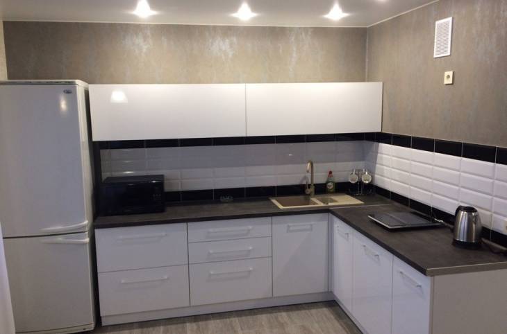 2-Комнатная квартира на сутки в  Жлобине,  Карла Маркса ул., 4   изображение 3 - kvartirka.by