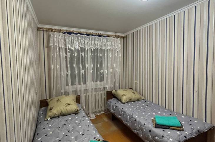 2-Комнатная квартира на сутки в  Светлогорске,  Молодежный микрорайон, 10    изображение 1 - kvartirka.by