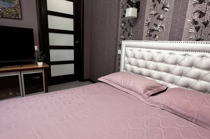 2-Комнатная квартира на сутки в  Лиде,  Советская ул., 15   изображение 3 - kvartirka.by