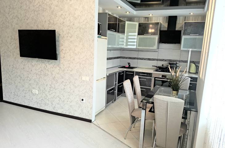 2-Комнатная квартира на сутки в  Лиде,  Советская ул., 15    изображение 7 - kvartirka.by