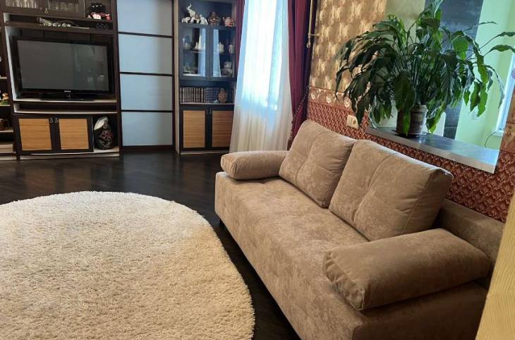 2-Комнатная квартира на сутки в  Лиде,  Крупской ул., 4    изображение 2 - kvartirka.by