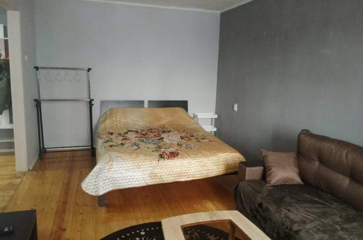 1-Комнатная квартира на сутки в  Барановичах,  Комсомольская ул., 23    изображение 2 - kvartirka.by