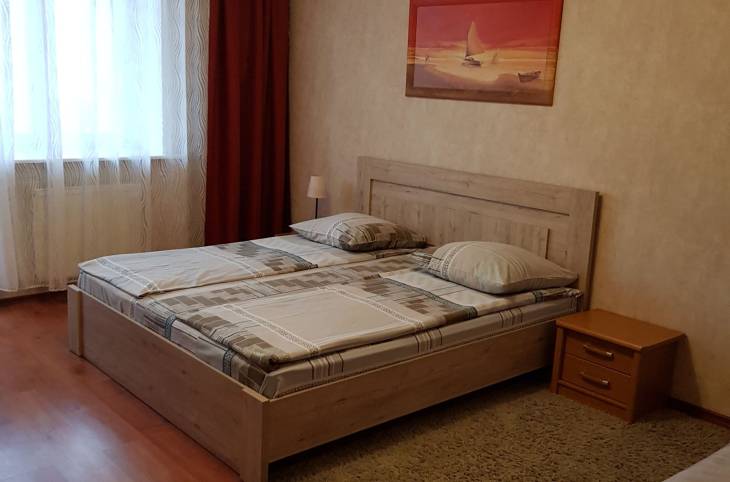 3-Комнатная квартира на сутки в  Бресте,  Комсомольская ул., 3    изображение 2 - kvartirka.by