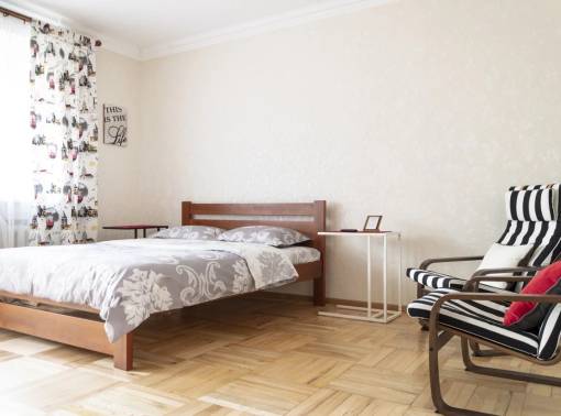 Светлая квартира в самом престижном районе Минска - kvartirka.by