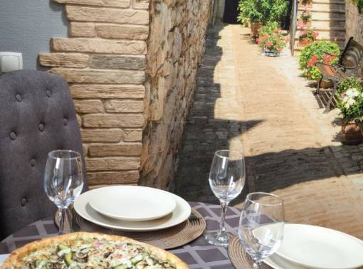 Уютная двухкомнатная квартира в центре - kvartirka.by