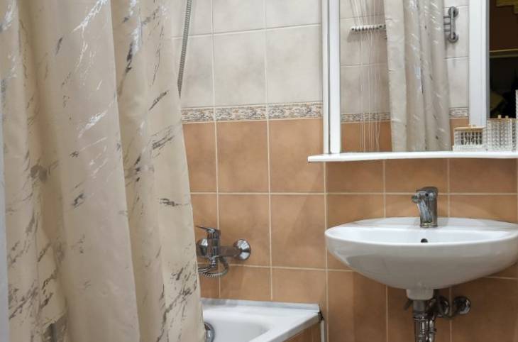 2-Комнатная квартира на сутки в  Минске,  Независимости пр-т., 13    изображение 10 - kvartirka.by