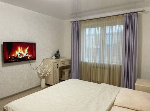 Уютная 2-комнатная квартира на сутки у ст.м Грушевка - kvartirka.by