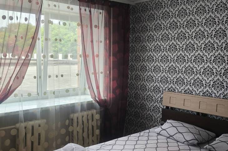 3-Комнатная квартира на сутки в  Пинске,  Иркутско-Пинской Дивизии ул., 63    изображение 8 - kvartirka.by