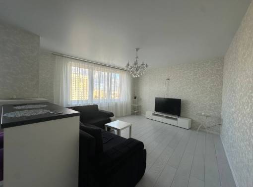 Уютная светлая 2- комнатная квартира в Минск Мир  - kvartirka.by