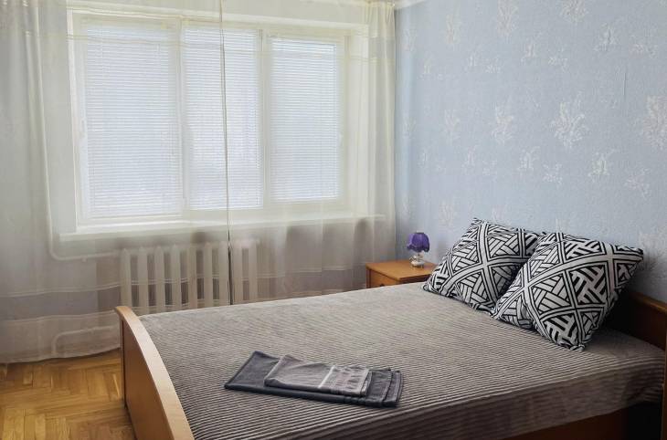 2-Комнатная квартира на сутки в  Бобруйске,  Максима Горького ул., 41    изображение 1 - kvartirka.by