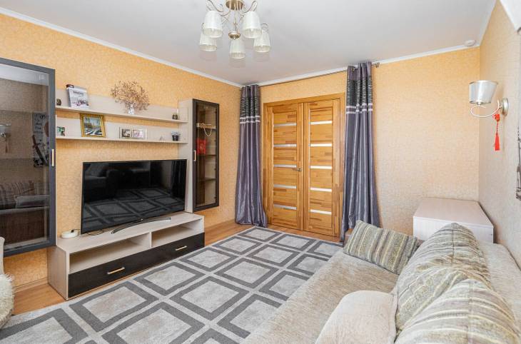 3-Комнатная квартира на сутки в  Минске,  Карла Маркса ул., 42    изображение 1 - kvartirka.by