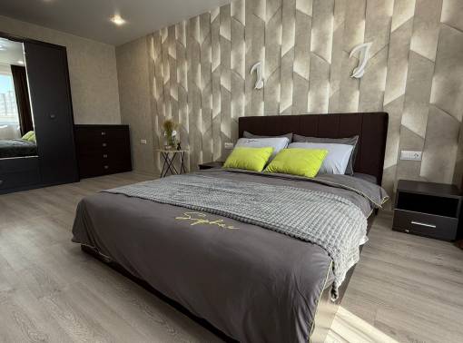 Шикарная 2х комнатная квартира на метро Уручье  - kvartirka.by