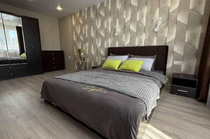 2-Комнатная квартира на сутки в  Минске,  Независимости пр-т., 182    изображение 1 - kvartirka.by