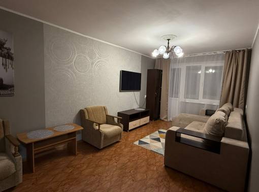 Уютная 2х комнатная квартира,возле ДанаМолл  - kvartirka.by