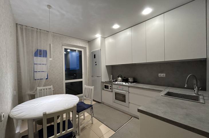 1-Комнатная квартира на ночь в  Бресте,  Криштофовича ул., 2    изображение 1 - kvartirka.by