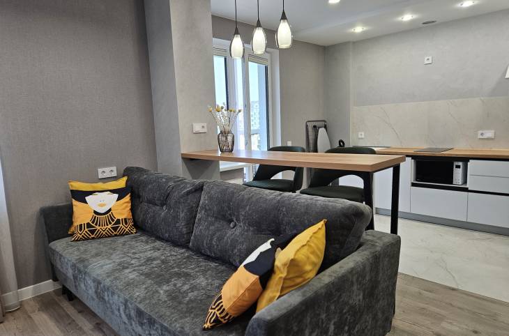 1-Комнатная квартира на сутки в  Пинске,  Первомайская ул., 171A    изображение 2 - kvartirka.by